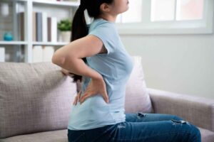 Severe back pain symptoms