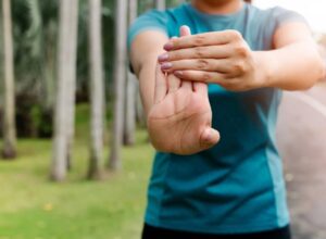 How To Prevent Numbness In The Hands And Feet