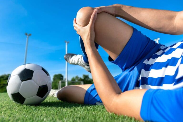 Knee health in athletes