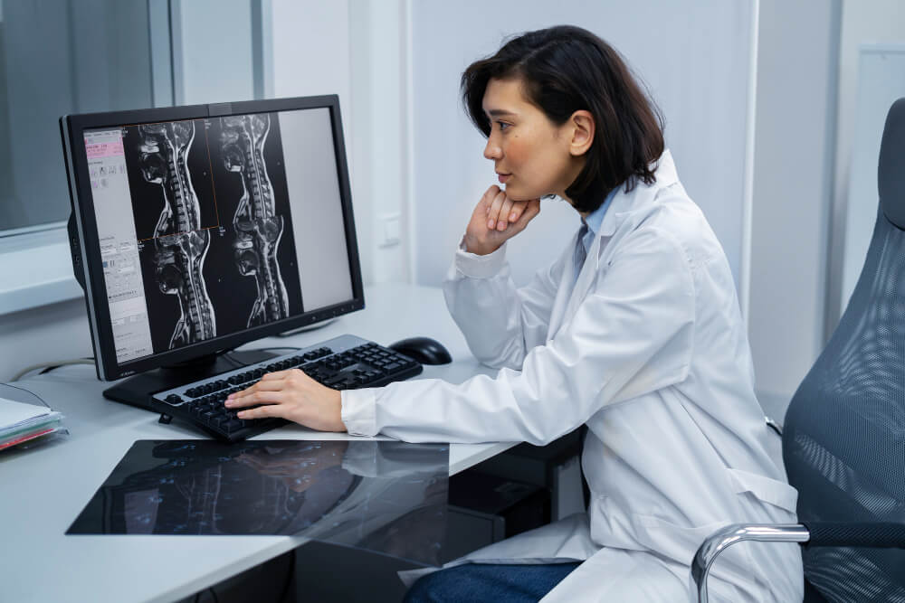 Diagnosis of Spinal Fractures