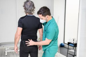 Spine Specialists for Sciatica Treatment