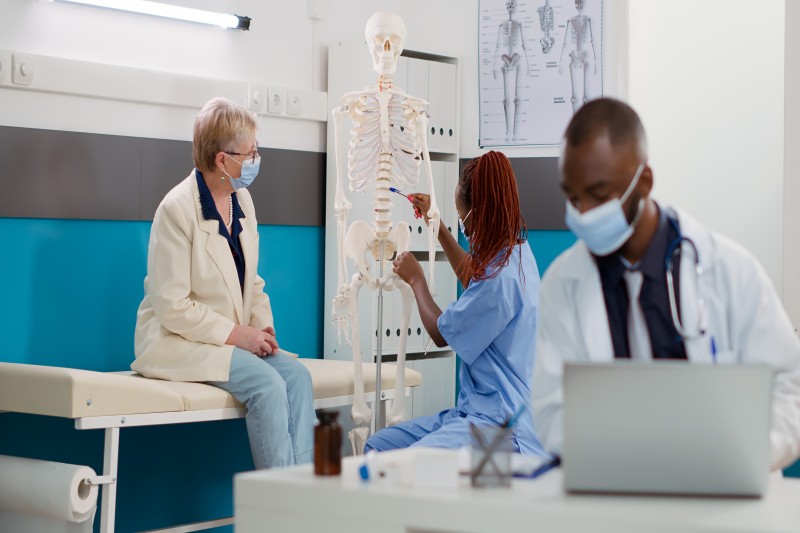 spine specialists